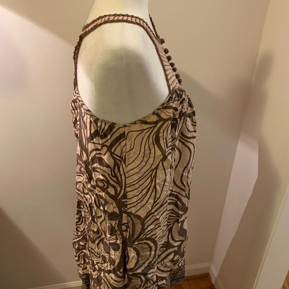 BCBGMaxAzria crocheted silk top, size S.. - Picture 4 of 5